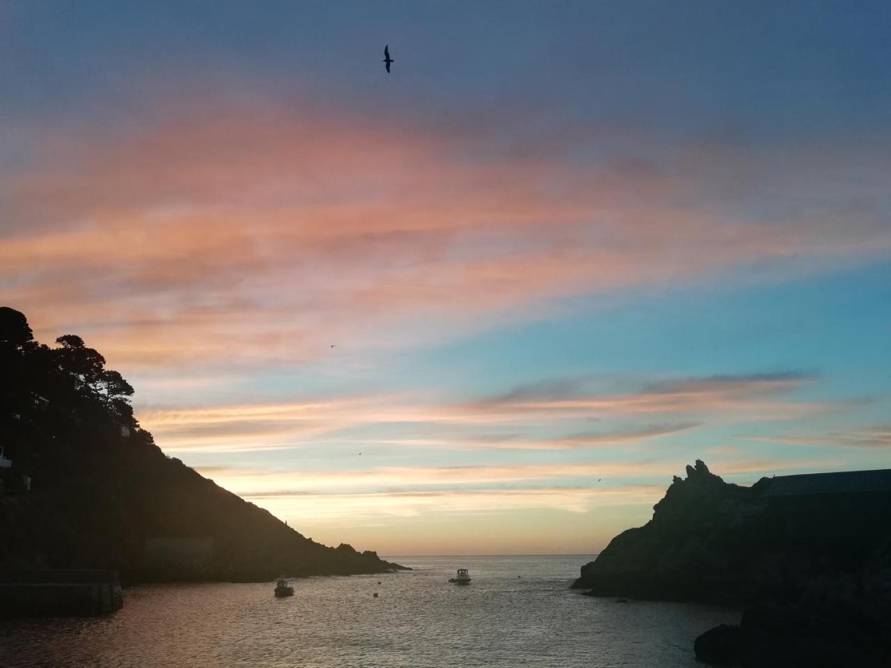 The House On The Props Bed & Breakfast Polperro Bagian luar foto
