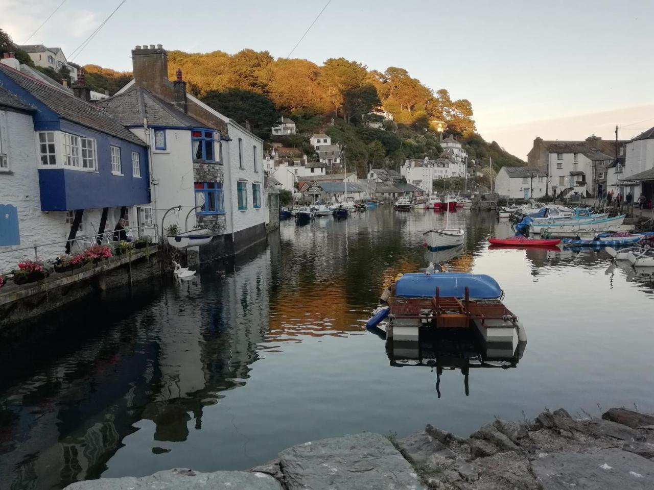 The House On The Props Bed & Breakfast Polperro Bagian luar foto